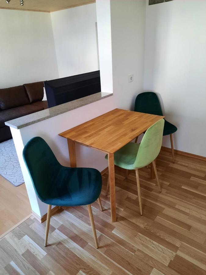 Ferienwohnung Roter Riesling Zell Buitenkant foto